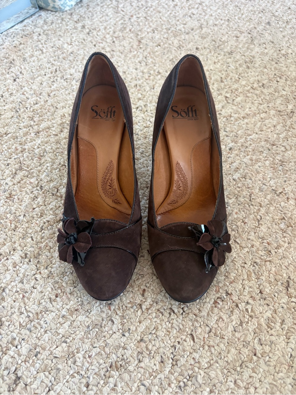 Brown Suede Floral Pump - Women's Shoes